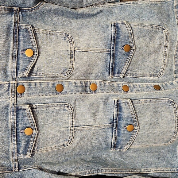 Draper James Reese Witherspoon 4 pocket button down denim jean jacket NWT - Picture 2 of 10